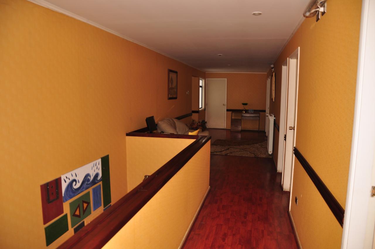 Hostal Don Guillermo Puerto Natales Exterior photo
